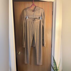 Amazon Tan Ribbed Jumpsuit Set